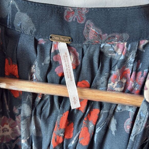 Free People Pebble Crepe So Fine Smocked Tunic Top - Picture 8 of 10